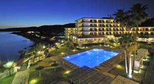 Vista exterior del Hotel Sol Menorca Adults Only