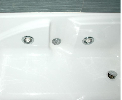 Foto de detalle de la bañera de hidromasaje
