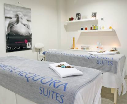 Foto de la sala de tratamientos y masajes del spa del hotel.