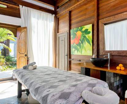 Foto de la sala de masajes y tratamientos del spa del hotel.
