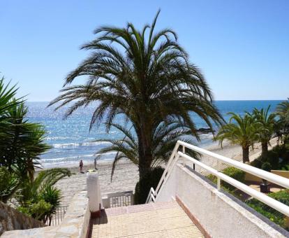 Foto de las instalaciones de este apartamento con vistas al mar.