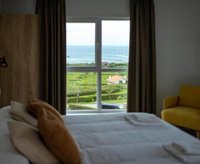 Foto de las vistas al mar desde una de las habitaciones.