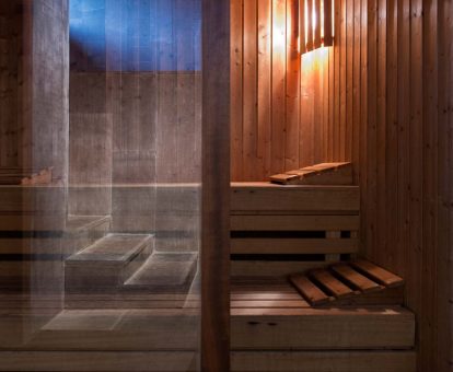 Foto de la sauna del centro de spa del hotel.