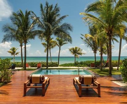 Foto de las instalaciones de este relajante hotel todo incluido con vistas a la playa.