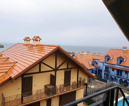 Foto de las vistas al mar desde el apartamento de tres dormitorios.