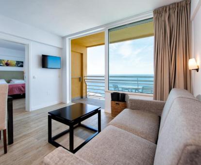 Foto de uno de los apartamentos con vistas al mar.