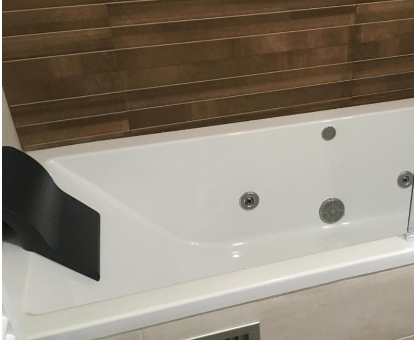 Foto de la bañera de hidromasaje en las Habitaciones Doble Deluxe y Habitación Cuádruple Deluxe
