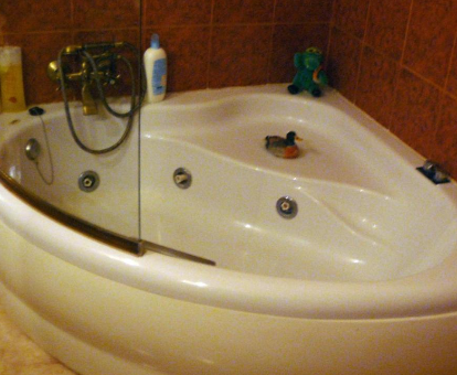 Foto de la bañera de hidromasaje en la vivienda