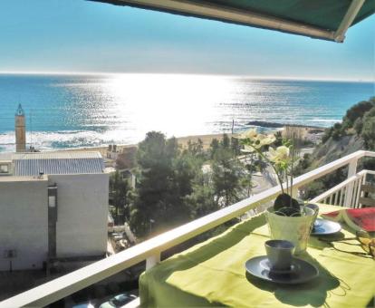 Foto de las instalaciones de este apartamento con vistas al mar.