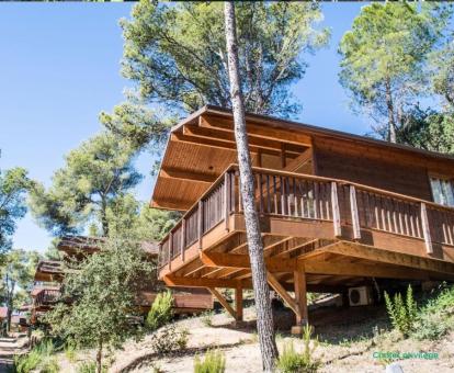 Foto de las instalaciones de este hotel con vistas al mar.