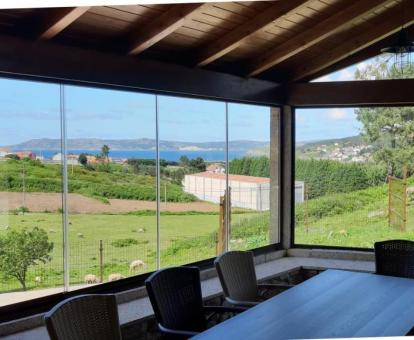 Foto de las vistas al mar desde el comedor de esta preciosa casa.