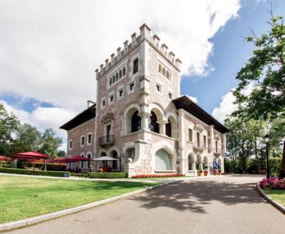 Foto de las instalaciones de este hotel 5 estrellas.