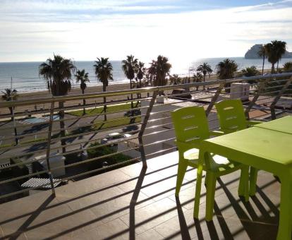 Foto de las instalaciones de este apartamento con vistas al mar.