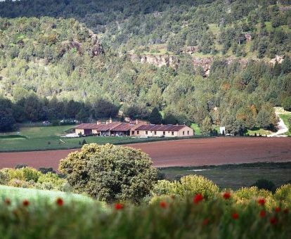 Hermoso alojamiento rural en un tranquilo entorno para descansar y recargar las pilas.