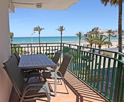 Foto de las instalaciones de este apartamento con vistas al mar.