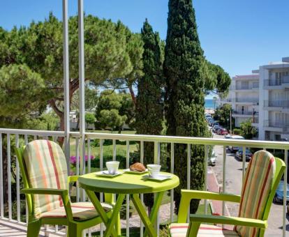 Foto de las instalaciones de este apartamento con vistas al mar.