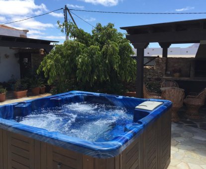 Piscina al aire libre con fantástica vista hacia las llanuras en la Casa Abuelo Rafael, Llanos de la Concepción