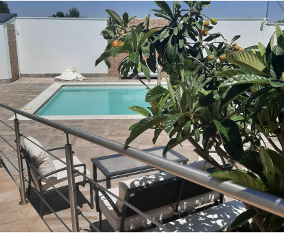 Piscina al aire libre cerca del jardín de la casa Las Eras 2 en Herencia