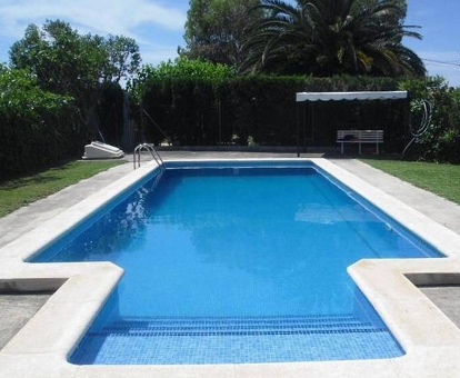 Piscina al aire libre en Modern Holiday Home Sant Jaume d'Enveja