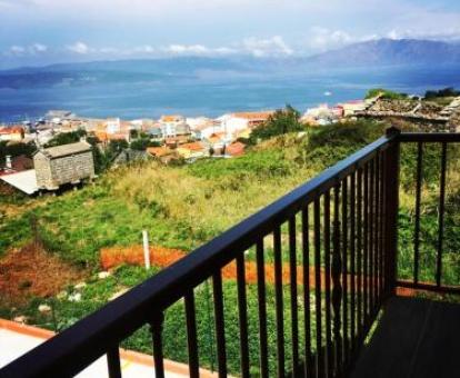 Foto de las vistas al mar desde la terraza del apartamento de dos dormitorios.