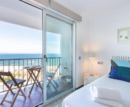 Foto de las instalaciones de este apartamento con vistas al mar.