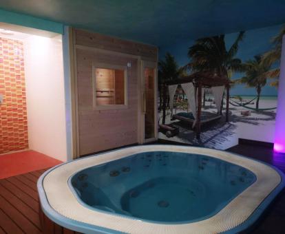 Foto de las instalaciones del centro de spa acogedor del hotel.