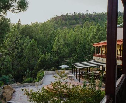 Hotel romántico en un tranquilo entorno natural e ideal para descansar.