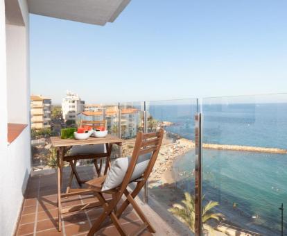 Foto de las instalaciones de este apartamento con vistas al mar.