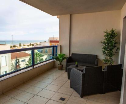 Foto de las instalaciones de este apartamento con vistas al mar.