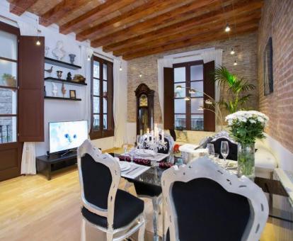 Foto de las instalaciones de este apartamento con vistas al mar.