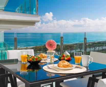 Foto de las instalaciones de este apartamento con vistas al mar.