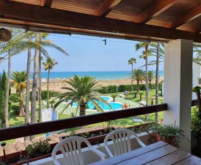 Foto de las instalaciones de este apartamento con vistas al mar.