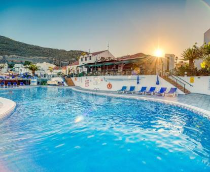 Foto de la piscina al aire libre disponibles todo el año de este alojamiento.