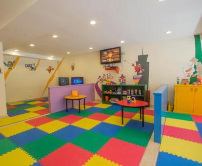 Foto de este hotel con servicio de guardería para niños.
