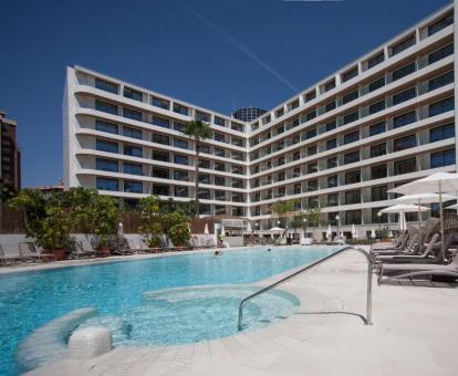 Hoteles con PISCINA CLIMATIZADA en Alicante ¡disfruta el año!