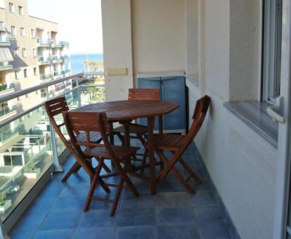 Foto de las instalaciones de este apartamento con vistas al mar.