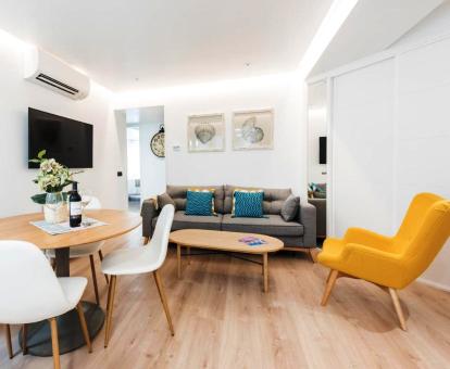 Foto del interior de este coqueto y luminoso apartamento.