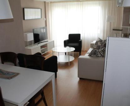 Foto del interior de este coqueto apartamento junto a la playa.