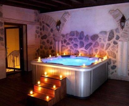Foto de la bañera de hidromasajes privada de esta preciosa casa rural independiente.