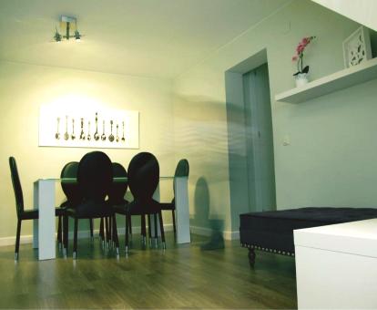 Foto del interior de este acogedor apartamento de estilo moderno.