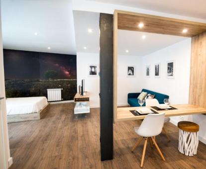 Foto del interior de este precioso apartamento de estilo moderno.