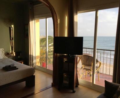 Foto de las instalaciones de este apartamento con vistas al mar.