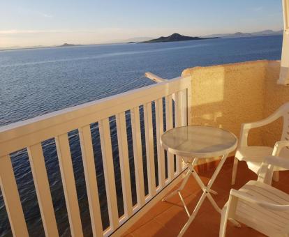 Foto de la terraza del Apartamento de un dormitorio con vistas al mar.