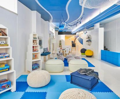 Foto de este hotel con servicio de guardería para niños.