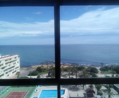 Foto de las instalaciones de este apartamento con vistas al mar.