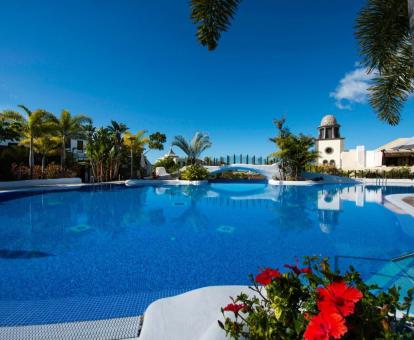 Foto de la piscina al aire libre disponible todo el año de este precioso alojamiento.