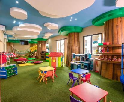 Foto de este hotel con servicio de guardería para niños.